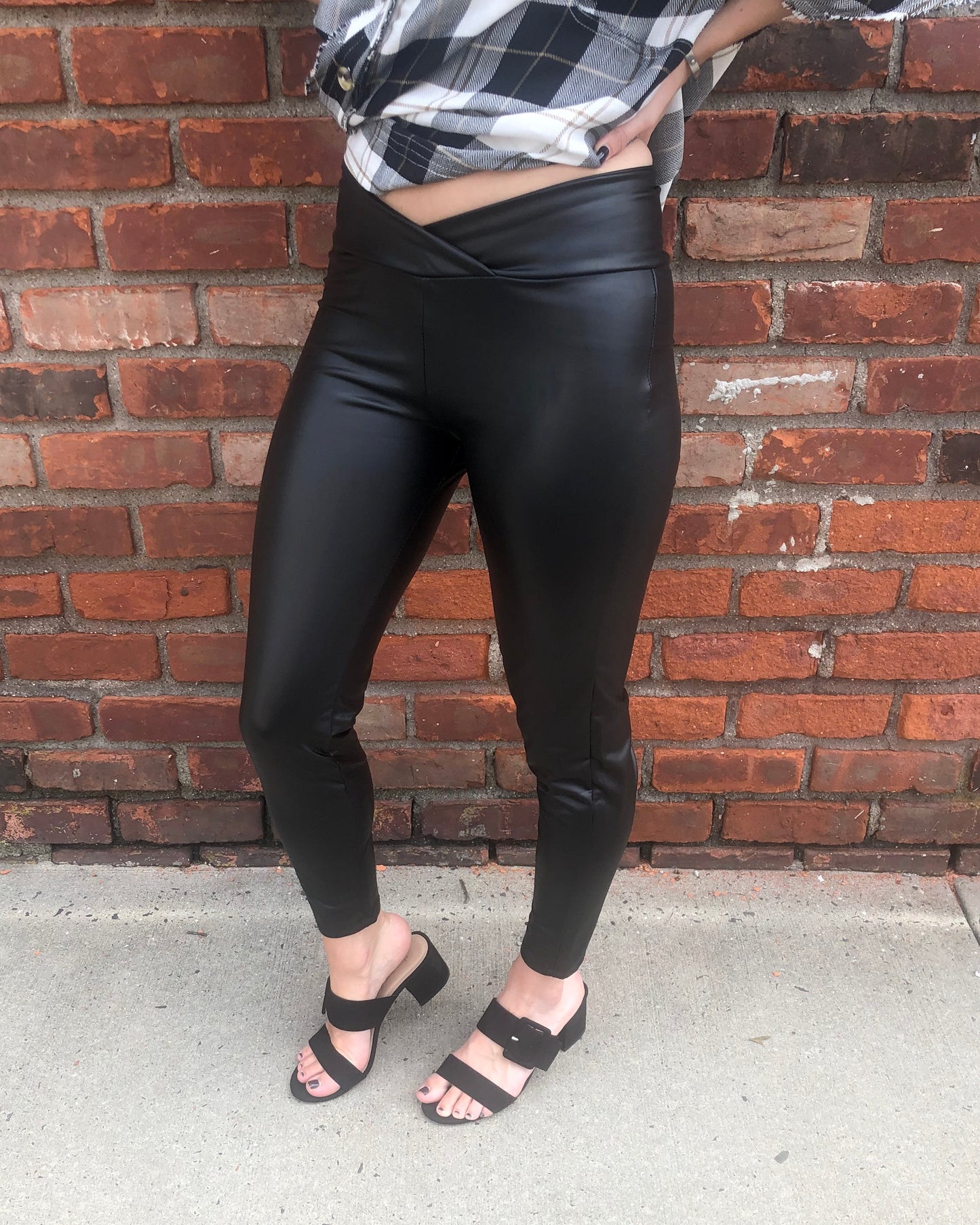 Keep It Sassy Legging - La Sorella Boutique